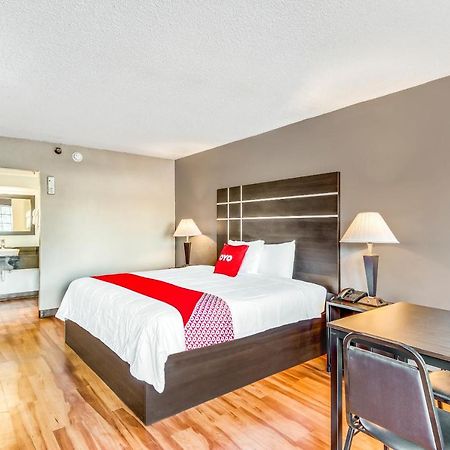 Oyo Hotel Jackson Fairgrounds I-55 Buitenkant foto