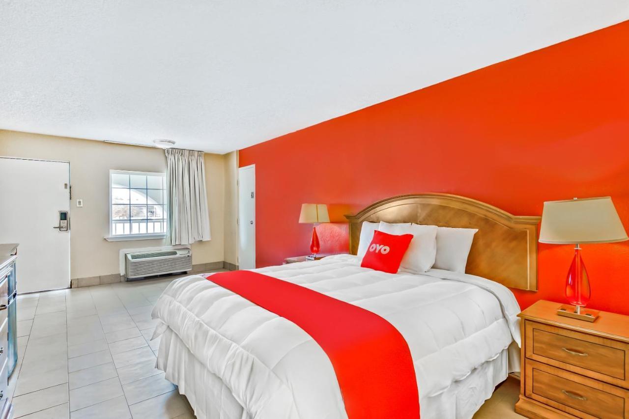 Oyo Hotel Jackson Fairgrounds I-55 Buitenkant foto