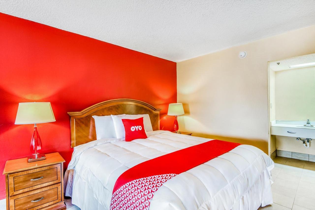 Oyo Hotel Jackson Fairgrounds I-55 Buitenkant foto