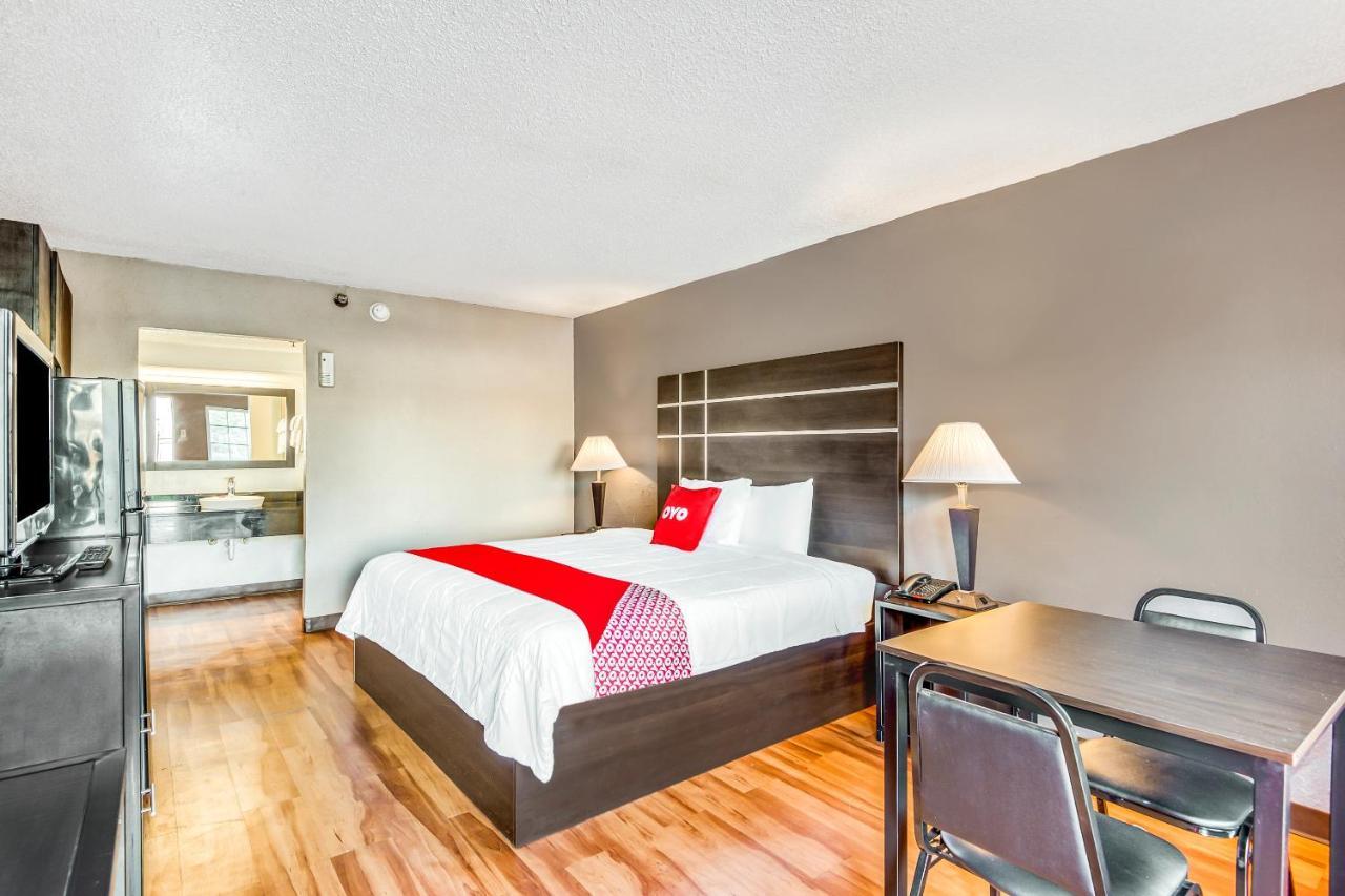 Oyo Hotel Jackson Fairgrounds I-55 Buitenkant foto