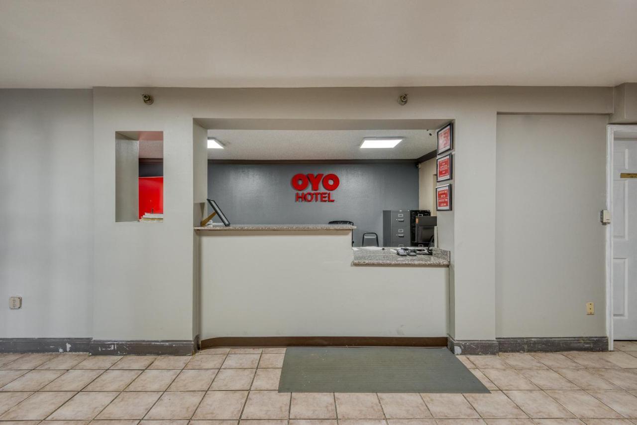 Oyo Hotel Jackson Fairgrounds I-55 Buitenkant foto