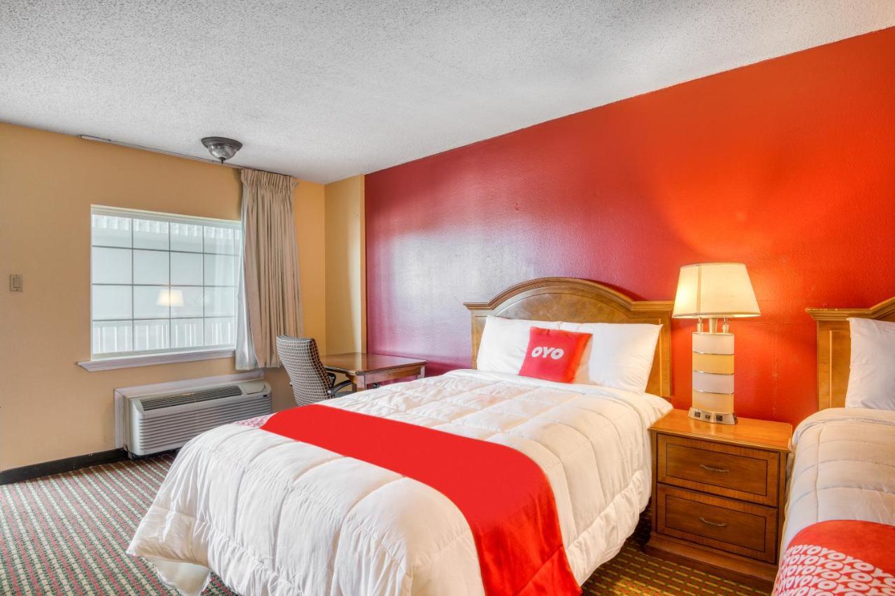 Oyo Hotel Jackson Fairgrounds I-55 Buitenkant foto