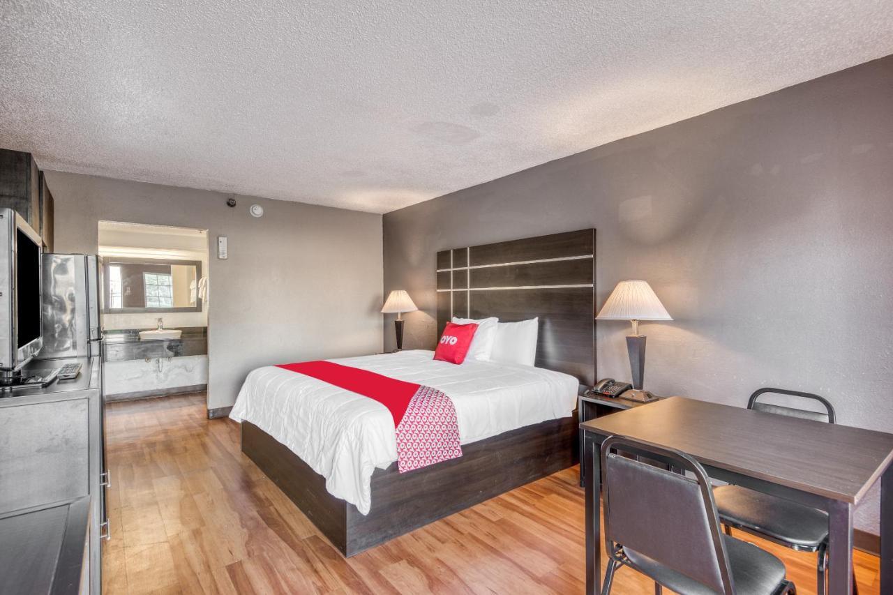 Oyo Hotel Jackson Fairgrounds I-55 Buitenkant foto