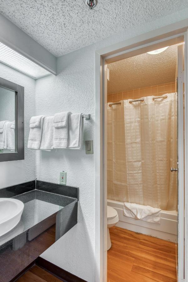 Oyo Hotel Jackson Fairgrounds I-55 Buitenkant foto